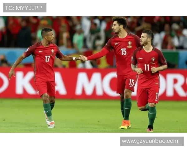 捷克与乌克兰足球比赛最新比分分析及精彩瞬间回顾 捷克与乌克兰足球比赛最新比分分析及精彩瞬间回顾