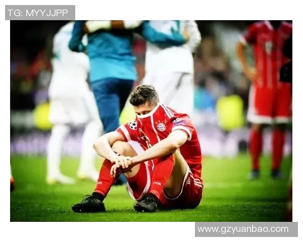 莱万背叛旧主引发拜仁球迷愤怒大嘘声称其忘恩负义 莱万背叛旧主引发拜仁球迷愤怒大嘘声称其忘恩负义